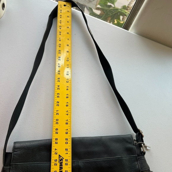 Vintage Fossil Black Pebble Leather and Nylon Crossbody Messenger Bag - Picture 14 of 14